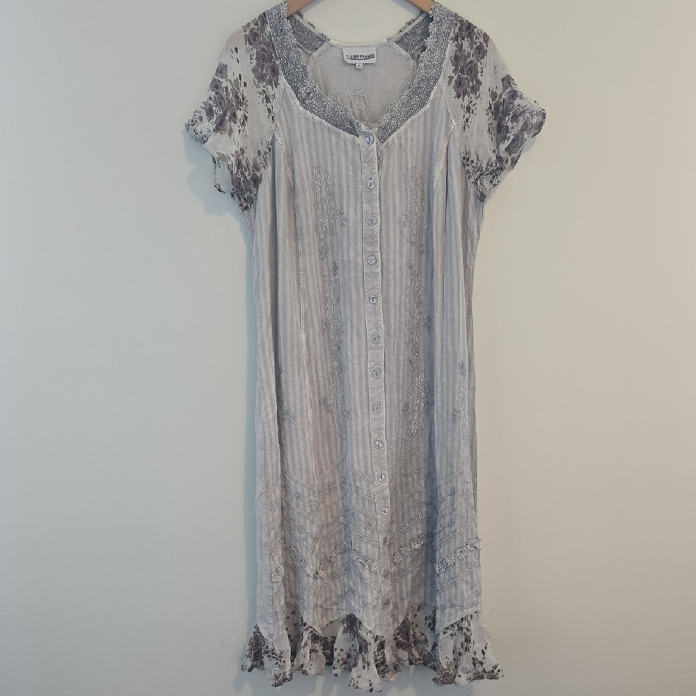 Vintage Boho Cottagecore Light Gray Floral Button-Front Midi Dress